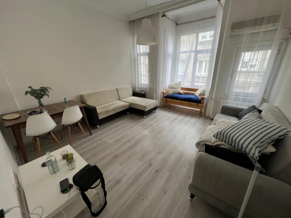 Nobis Cihangir Apartments Istanbul Exterior photo
