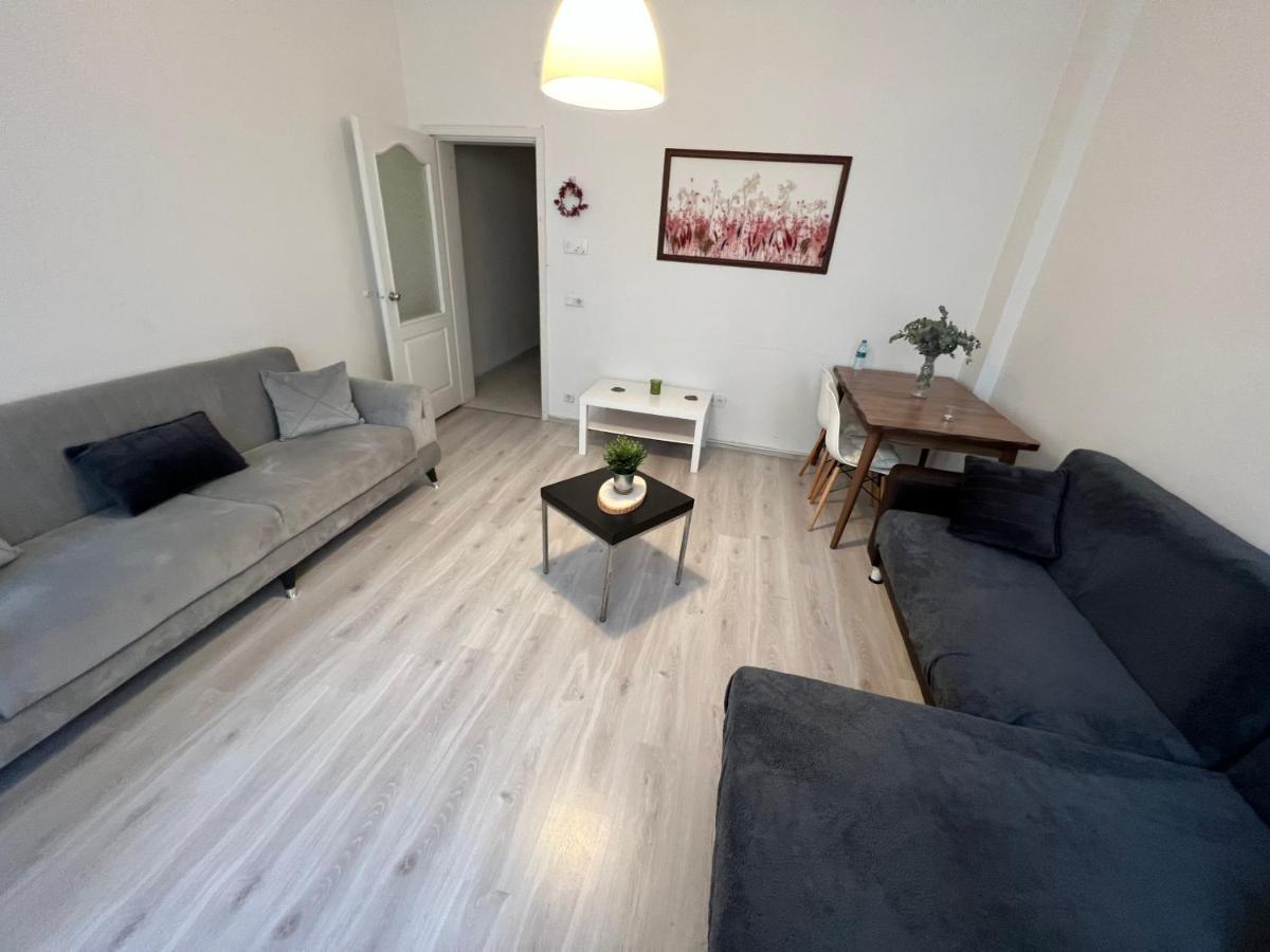 Nobis Cihangir Apartments Istanbul Exterior photo